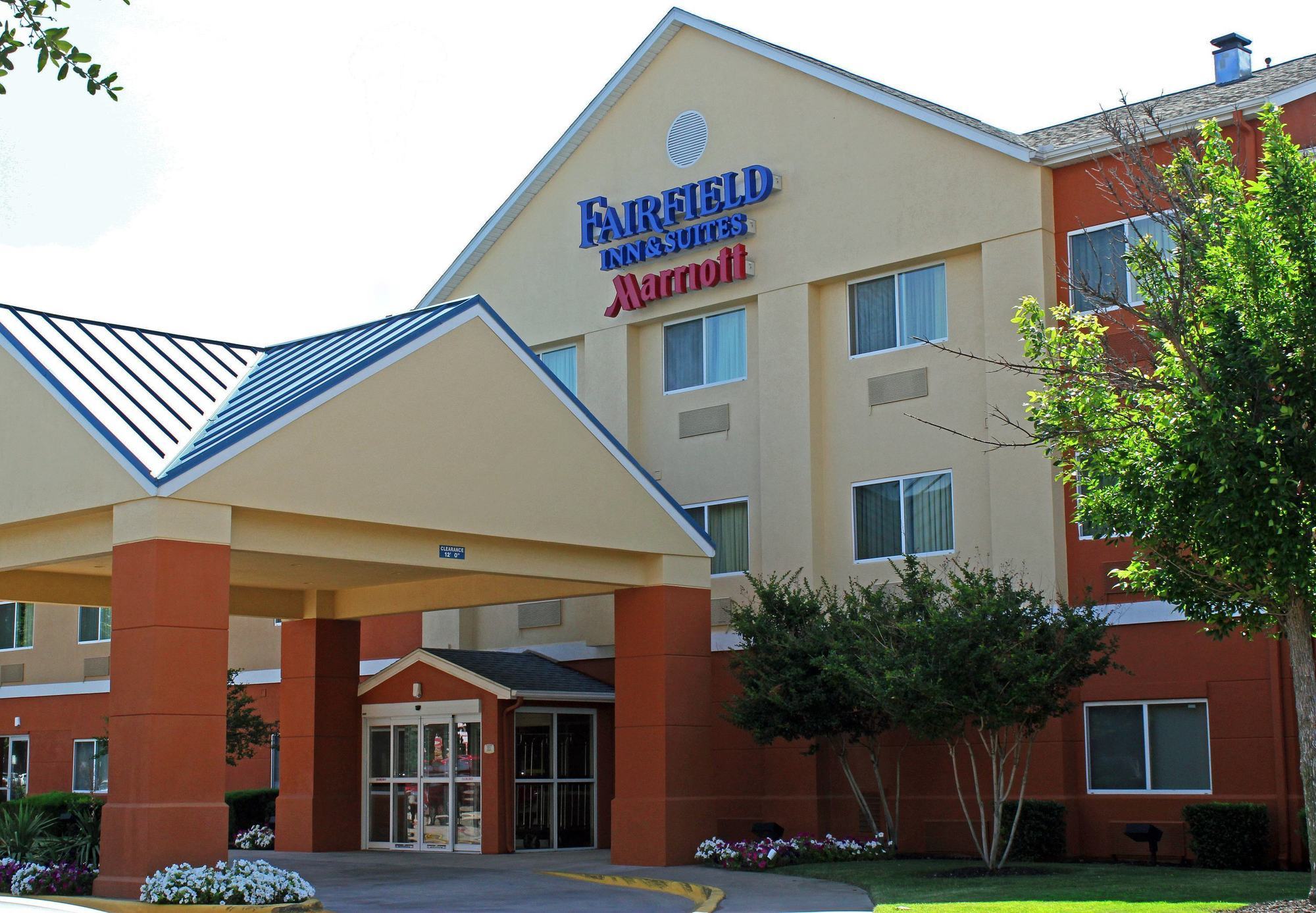 Fairfield Inn & Suites Dallas Park Central Eksteriør bilde